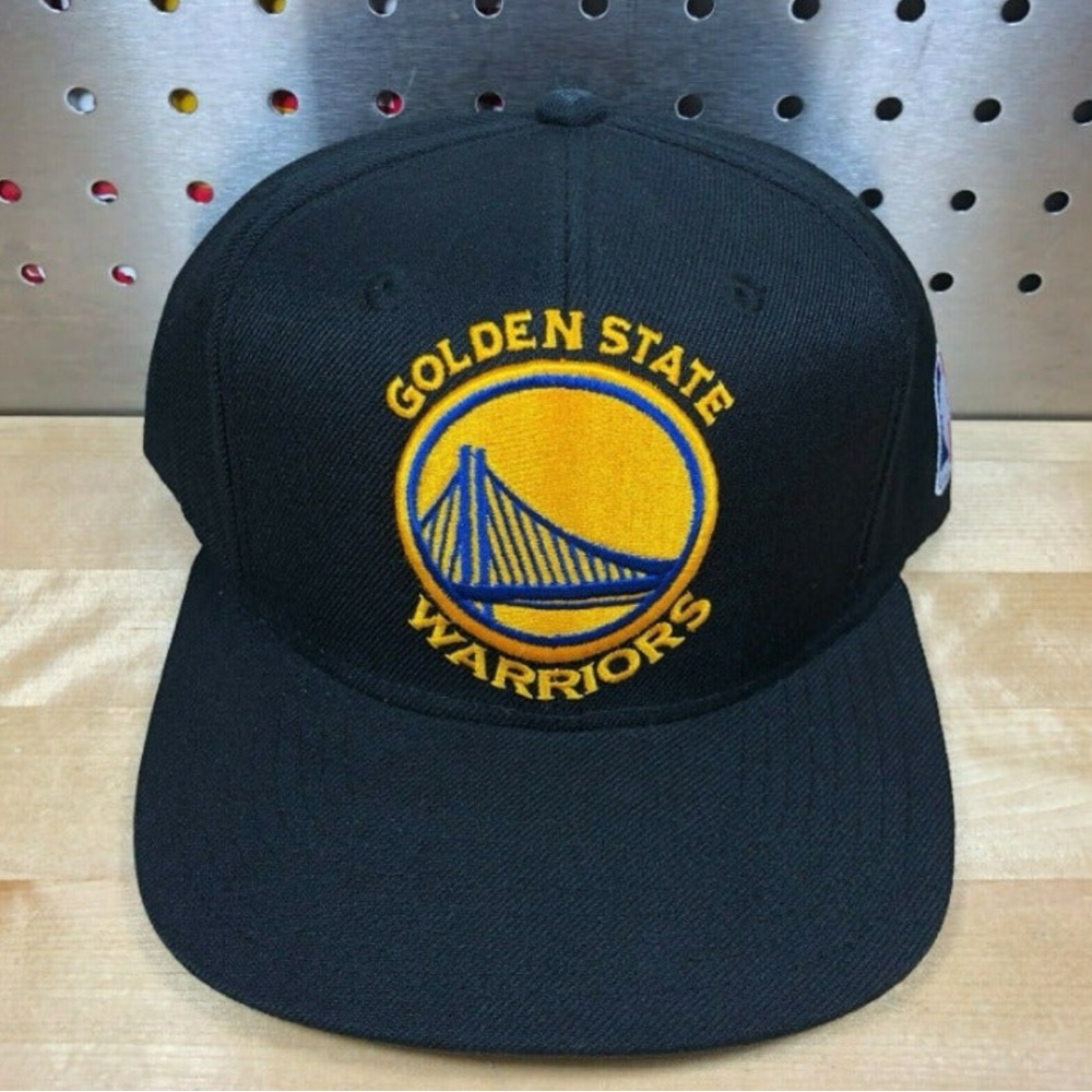 Mitchell & Ness Black and Gold Warriors Hat